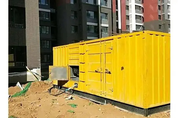 山阳发电机租赁中燃油压力过低会对发动机的哪些部件造成损坏？
